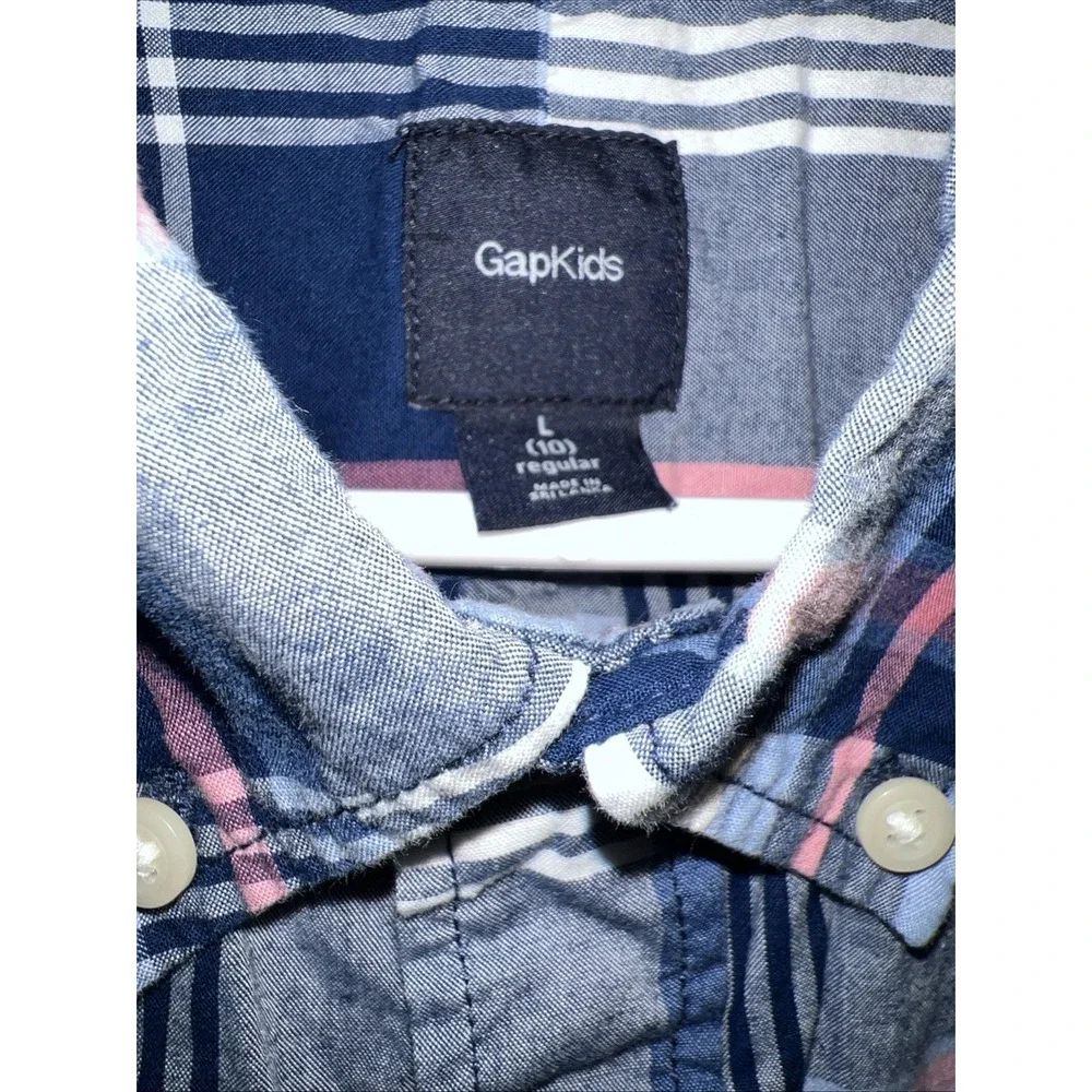 Gap Kids Boys Large  plaid button down shirt long sleeved  Back To School